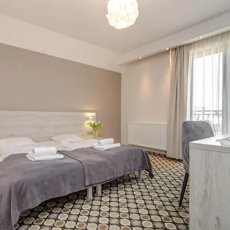 Hotel Marina Mielno Z Widokiem Na Jezioro Exteriér fotografie